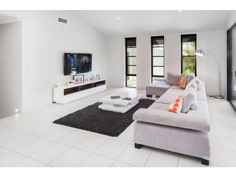 5 Crusade Court, Coomera Waters QLD 4209