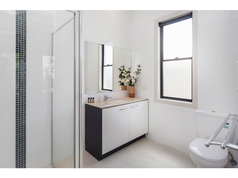 5 Crusade Court, Coomera Waters QLD 4209