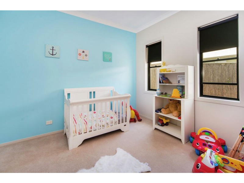 5 Crusade Court, Coomera Waters QLD 4209