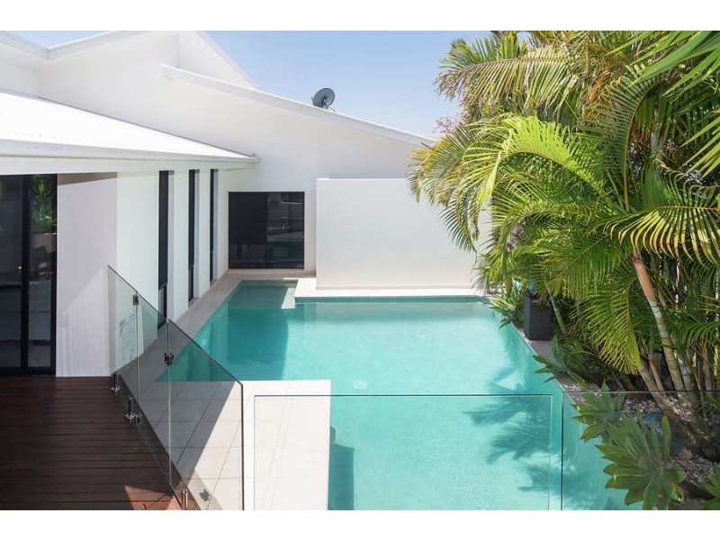 5 Crusade Court, Coomera Waters QLD 4209