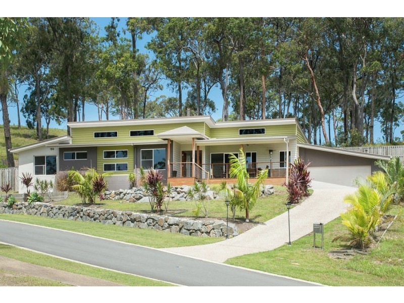 11 Pendragon Drive, Coomera Waters QLD 4209