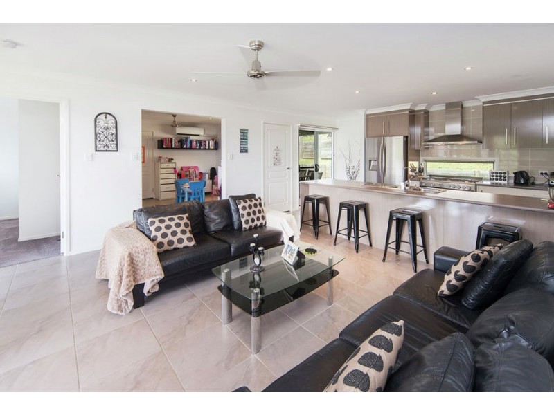 11 Pendragon Drive, Coomera Waters QLD 4209