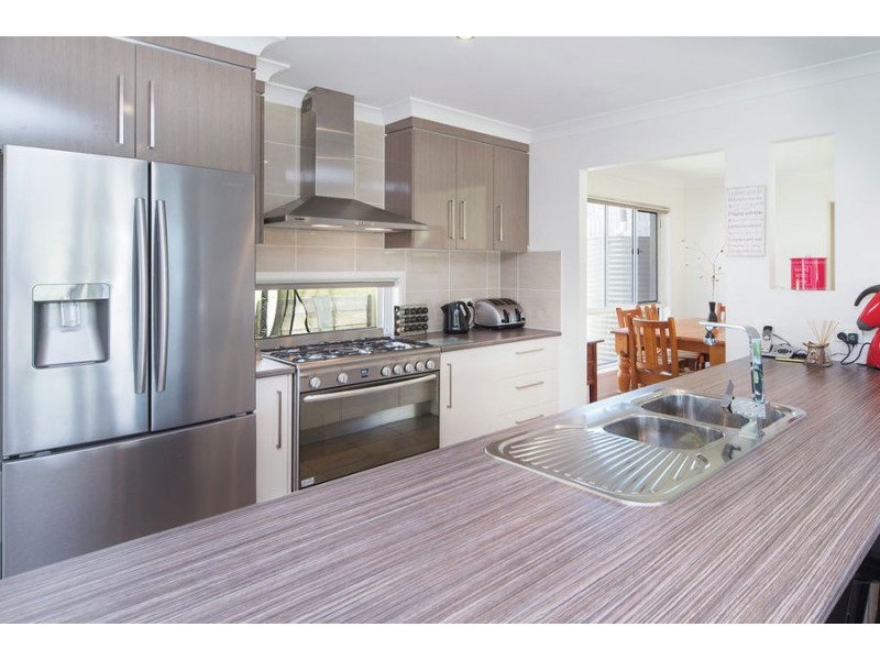 11 Pendragon Drive, Coomera Waters QLD 4209