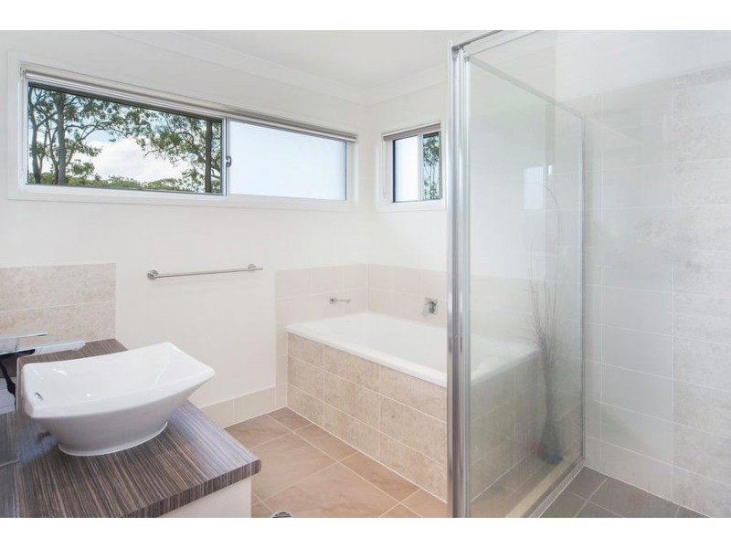 11 Pendragon Drive, Coomera Waters QLD 4209
