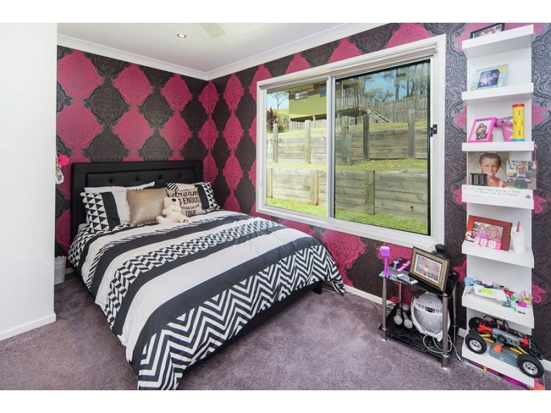 11 Pendragon Drive, Coomera Waters QLD 4209