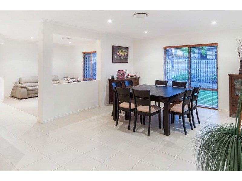 19 Rainbow Circuit, Coomera Waters QLD 4209