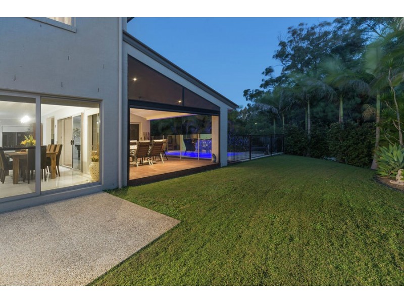 8 Katinka Circuit, Coomera Waters QLD 4209