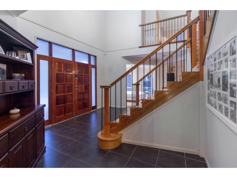 23 Buccaneer Way, Coomera Waters QLD 4209