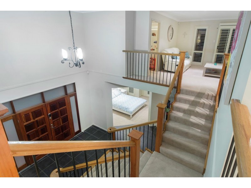 23 Buccaneer Way, Coomera Waters QLD 4209