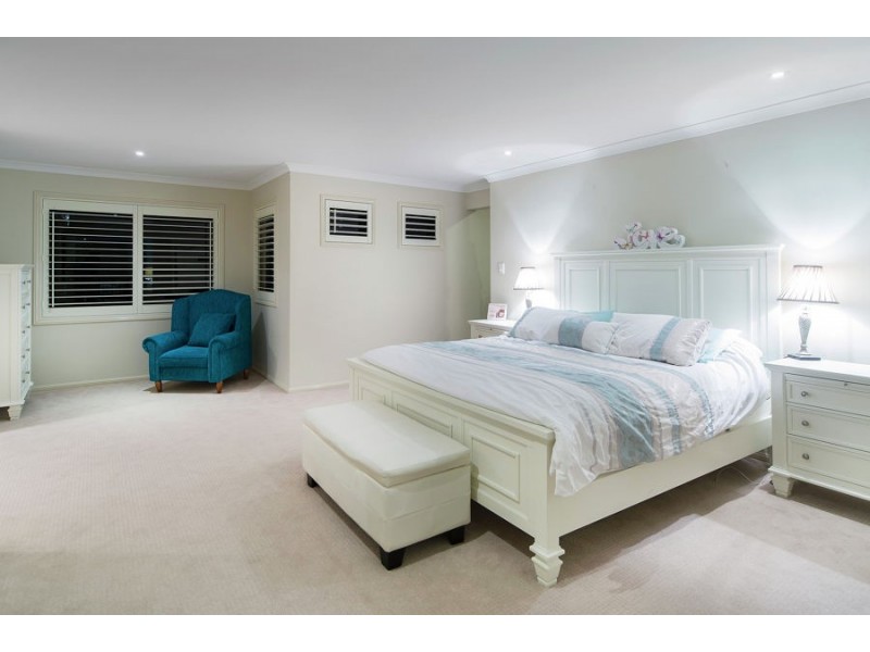 23 Buccaneer Way, Coomera Waters QLD 4209