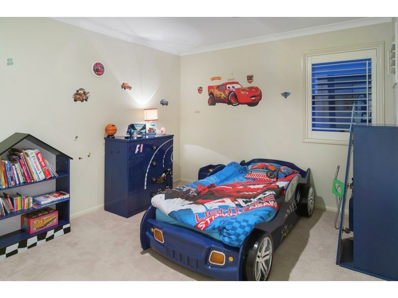23 Buccaneer Way, Coomera Waters QLD 4209