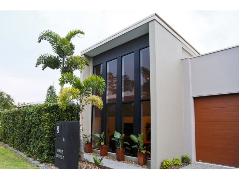 8 Hans Street, Upper Coomera QLD 4209