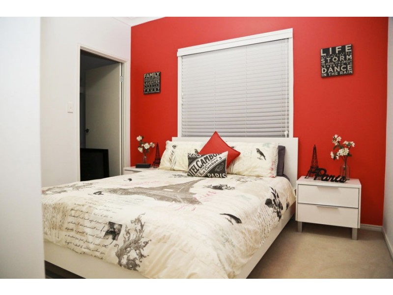 8 Hans Street, Upper Coomera QLD 4209