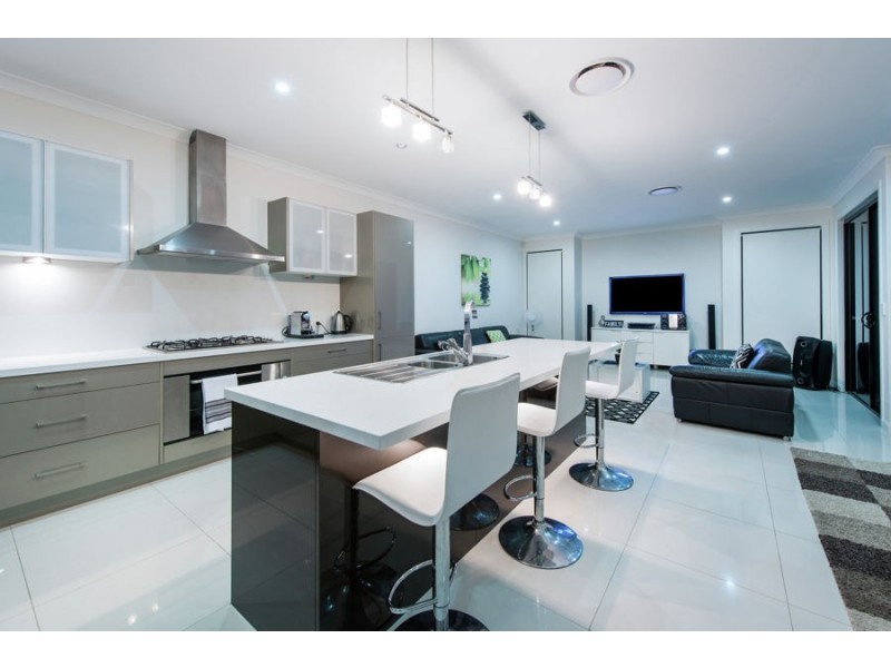 20 Village High Crescent, Coomera Waters QLD 4209