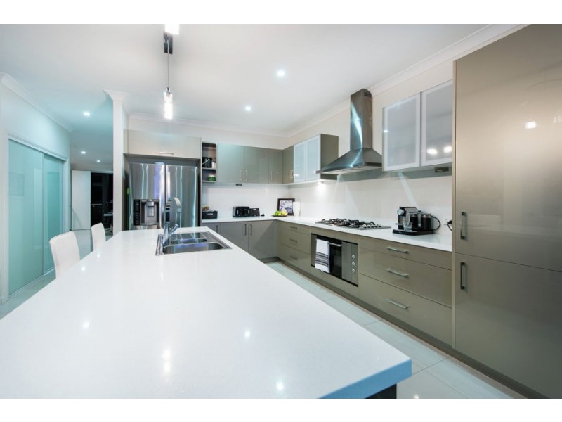 20 Village High Crescent, Coomera Waters QLD 4209