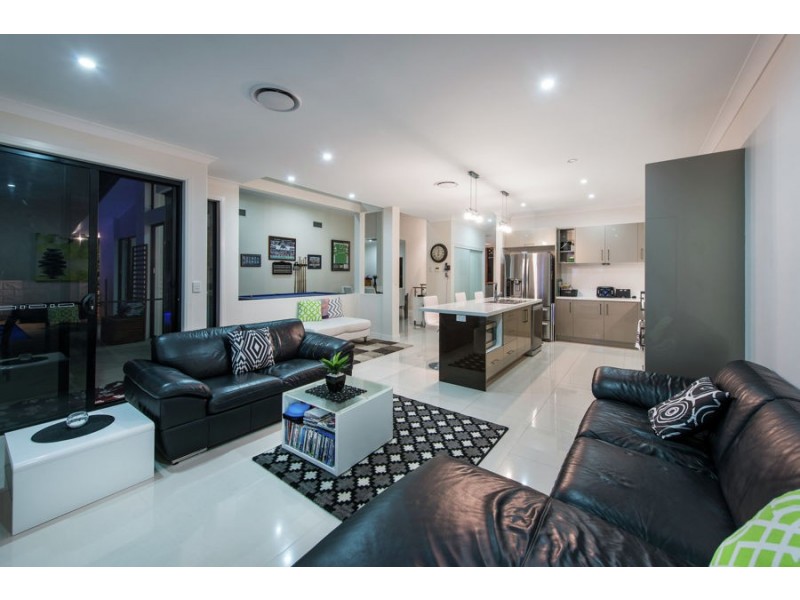 20 Village High Crescent, Coomera Waters QLD 4209