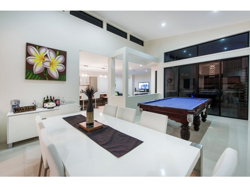 20 Village High Crescent, Coomera Waters QLD 4209