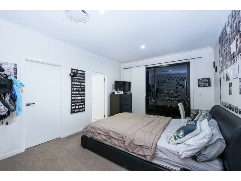 20 Village High Crescent, Coomera Waters QLD 4209