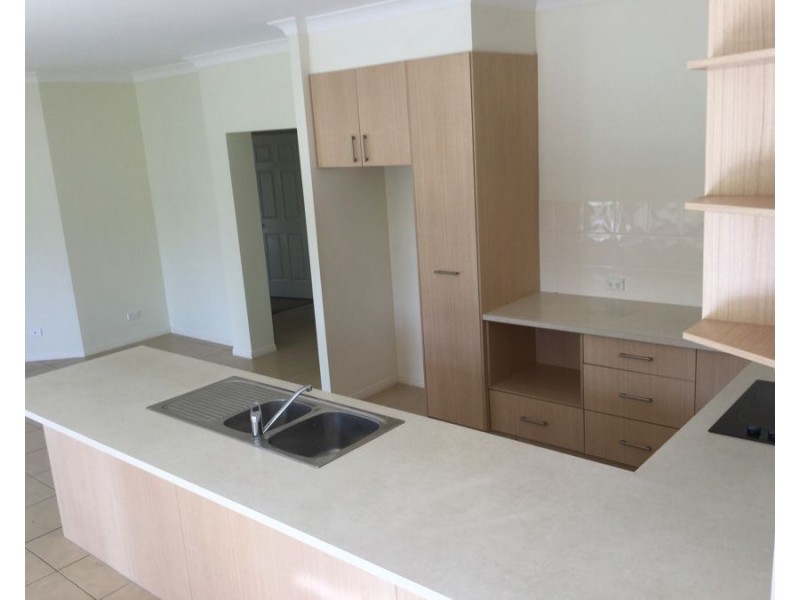 7 Flamingo Lane, Coomera Waters QLD 4209