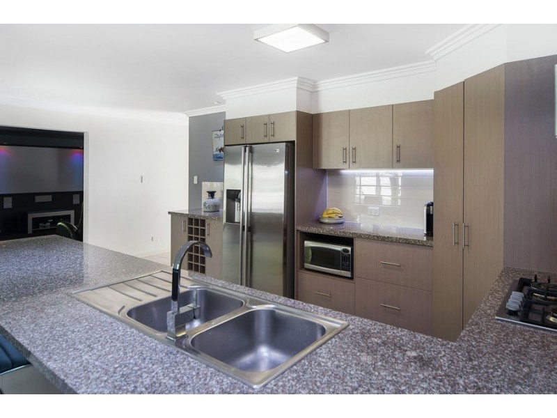 27 Solo Place, Coomera Waters QLD 4209