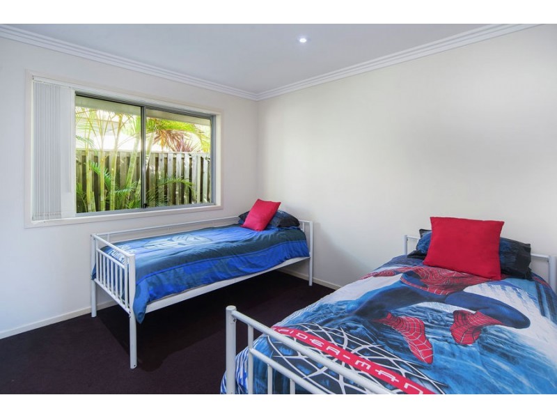 27 Solo Place, Coomera Waters QLD 4209