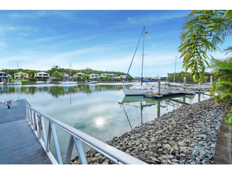 14 Buccaneer Way, Coomera Waters QLD 4209