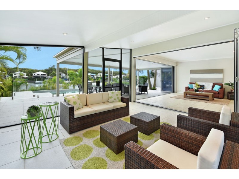 14 Buccaneer Way, Coomera Waters QLD 4209