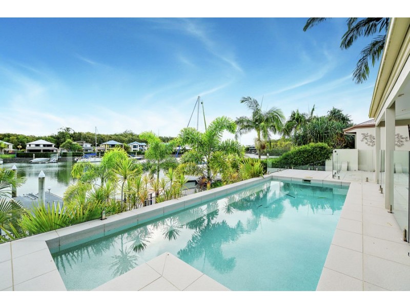 14 Buccaneer Way, Coomera Waters QLD 4209