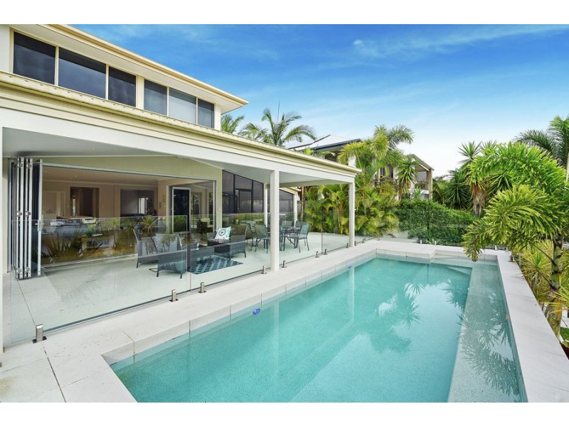 14 Buccaneer Way, Coomera Waters QLD 4209