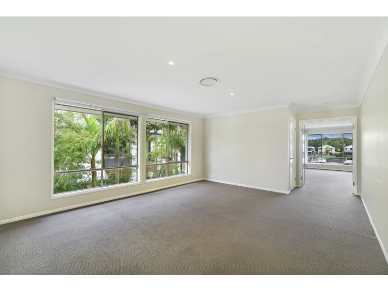 14 Buccaneer Way, Coomera Waters QLD 4209