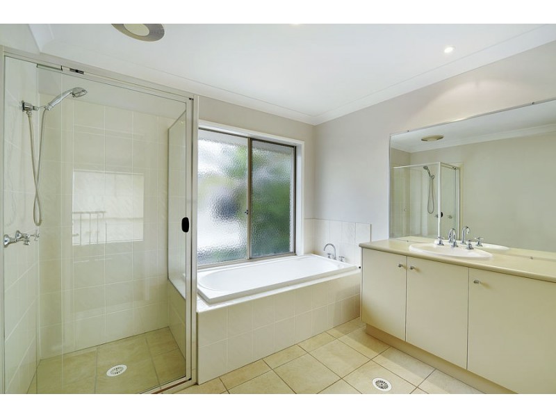 14 Buccaneer Way, Coomera Waters QLD 4209