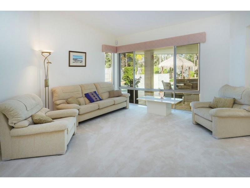 8 Drumbeat Place, Coomera Waters QLD 4209