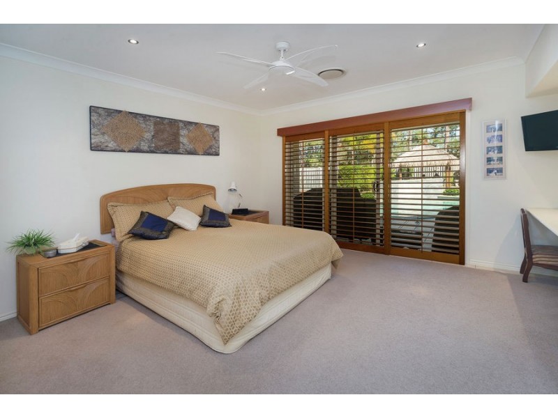 8 Drumbeat Place, Coomera Waters QLD 4209