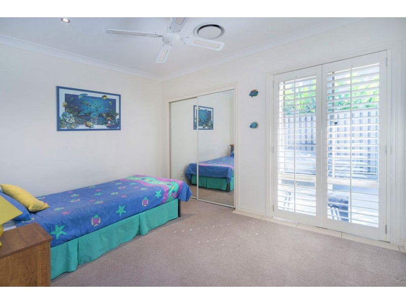 8 Drumbeat Place, Coomera Waters QLD 4209