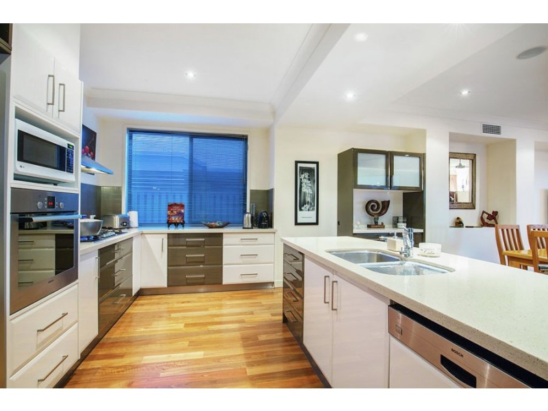 40 Westward Way, Coomera Waters QLD 4209