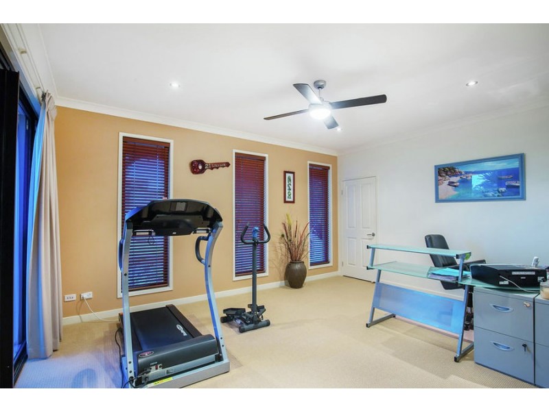 40 Westward Way, Coomera Waters QLD 4209