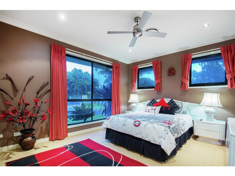 40 Westward Way, Coomera Waters QLD 4209