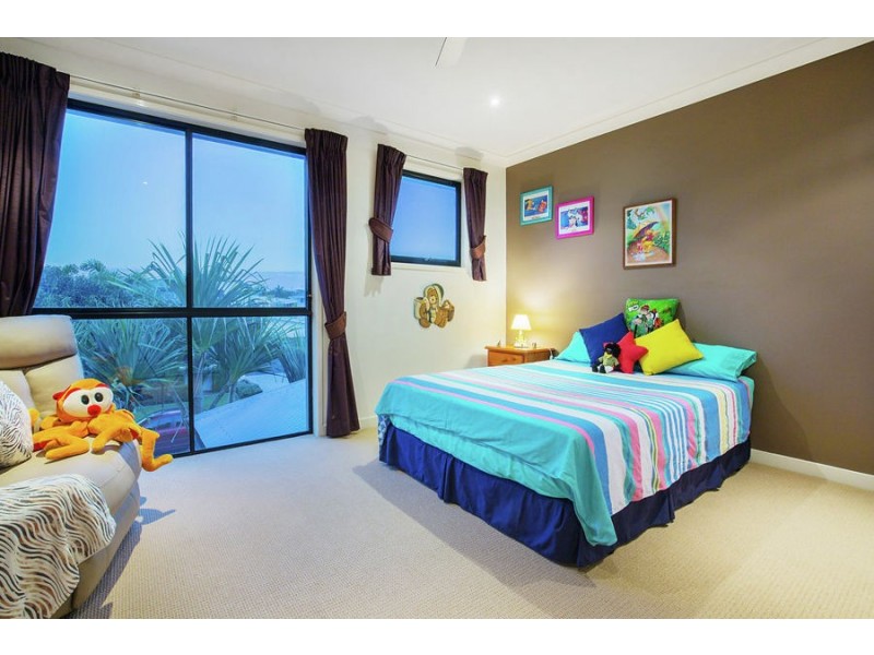 40 Westward Way, Coomera Waters QLD 4209