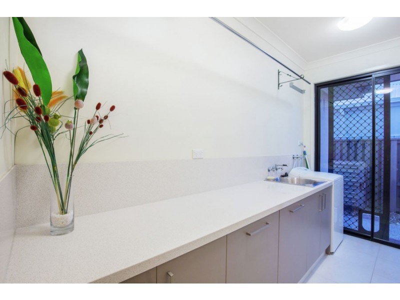 40 Westward Way, Coomera Waters QLD 4209
