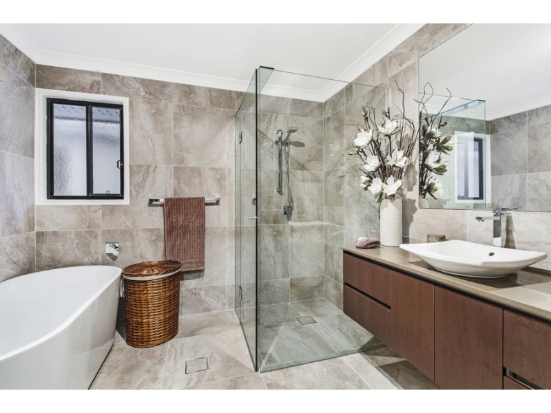 58 Buccaneer Way, Coomera Waters QLD 4209