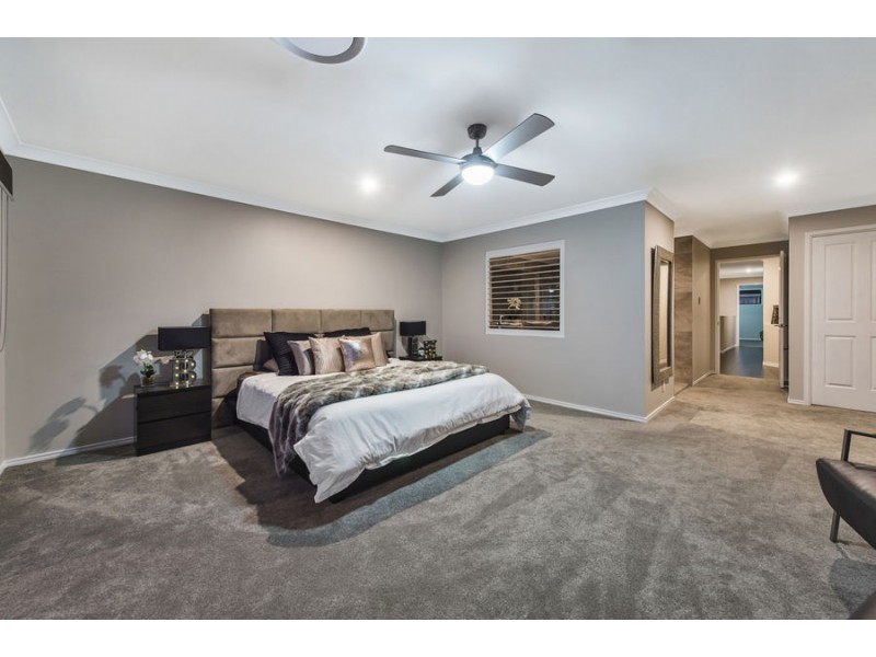 58 Buccaneer Way, Coomera Waters QLD 4209