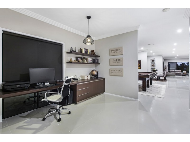 58 Buccaneer Way, Coomera Waters QLD 4209