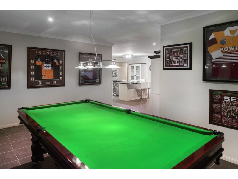 23 Buccaneer Way, Coomera Waters QLD 4209