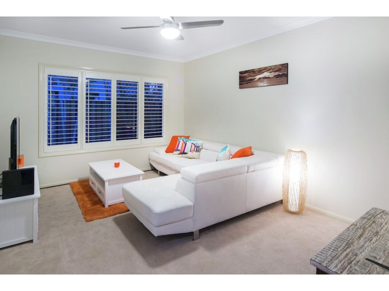 23 Buccaneer Way, Coomera Waters QLD 4209