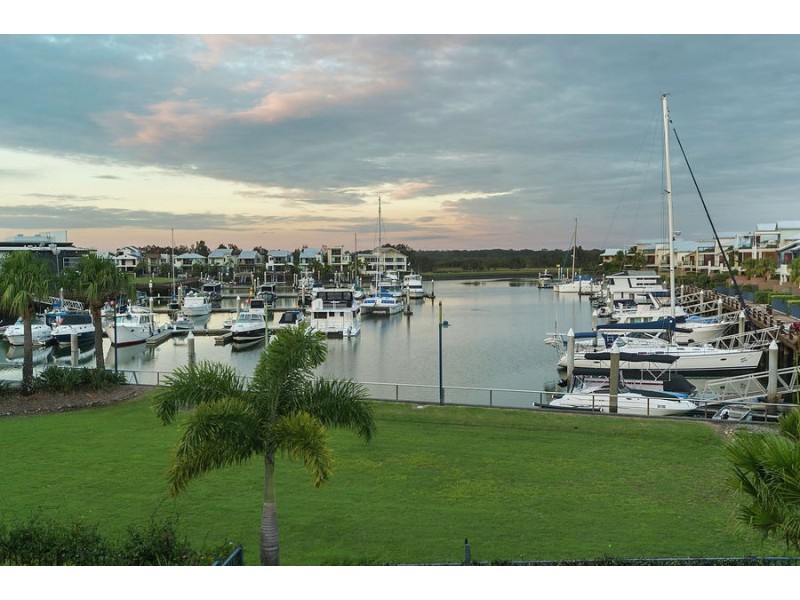20 Brindabella Close, Coomera Waters QLD 4209