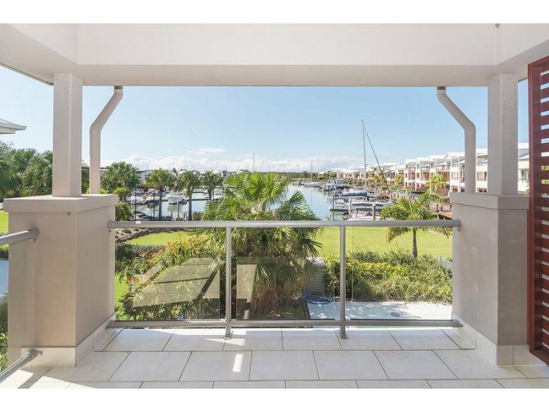 18 Brindabella Close, Coomera Waters QLD 4209
