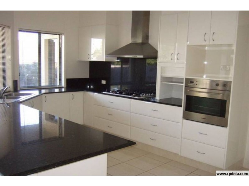 11 Pathfinder Road, Coomera Waters QLD 4209