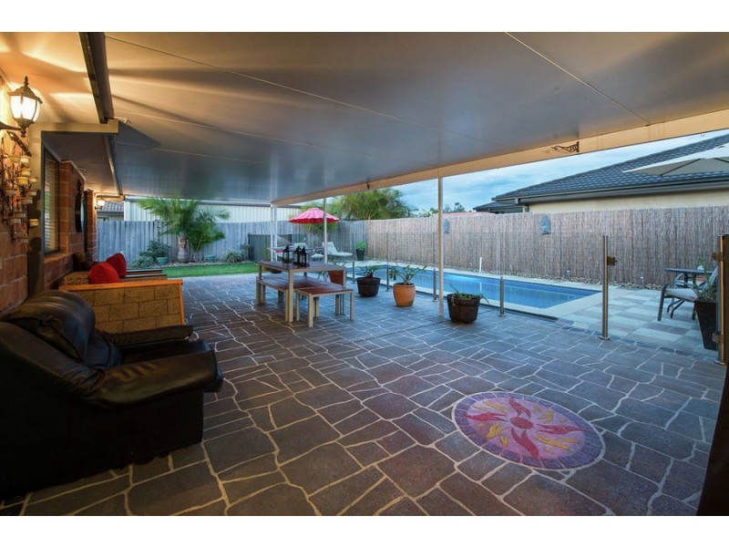 11 Bella Boulevard, Pimpama QLD 4209