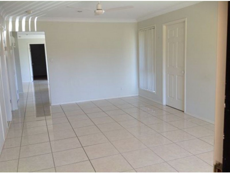 23 Bedivere Drive, Ormeau QLD 4208