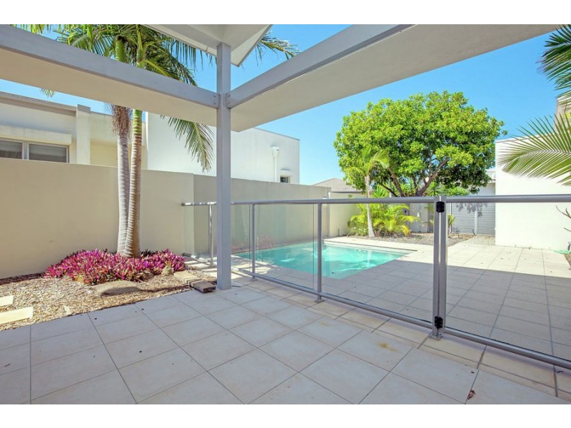 2821 Gracemere Circuit East, Hope Island QLD 4212